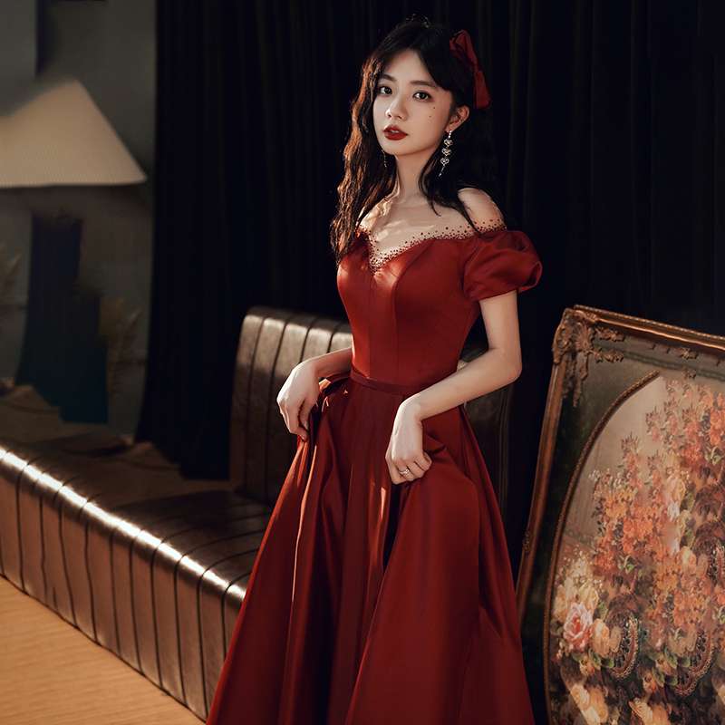 カラードレス オフショルダープリンセスラインドレス