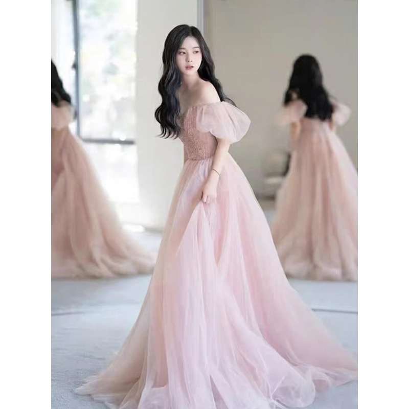 カラードレス 優美なチュールレース オフショルダードレス