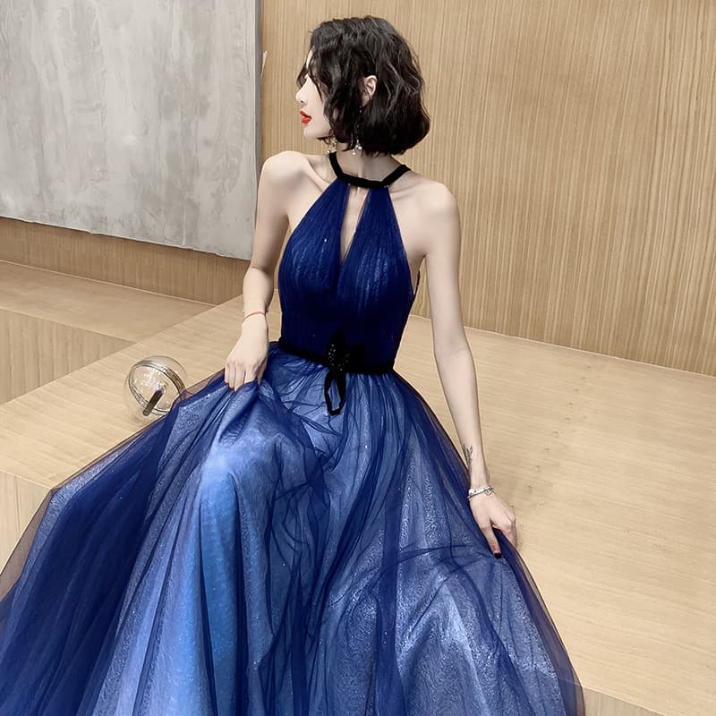 カラードレス カラードレス 星空のような輝きホルターネックドレス