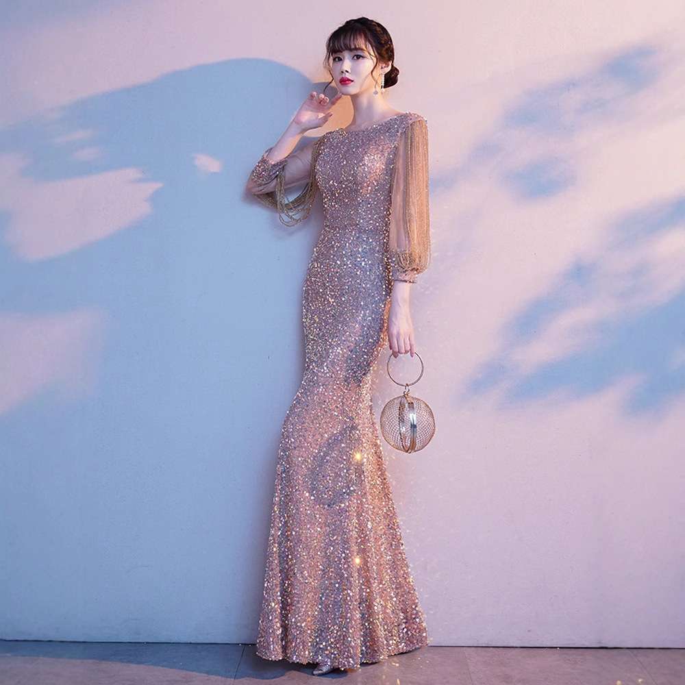 カラードレス きらめき舞う優美なマーメイドライン