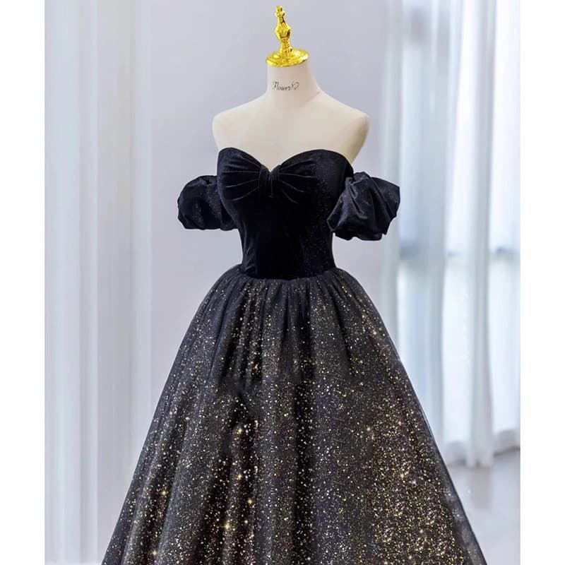 カラードレス 星空に願いを込めた物語ドレス