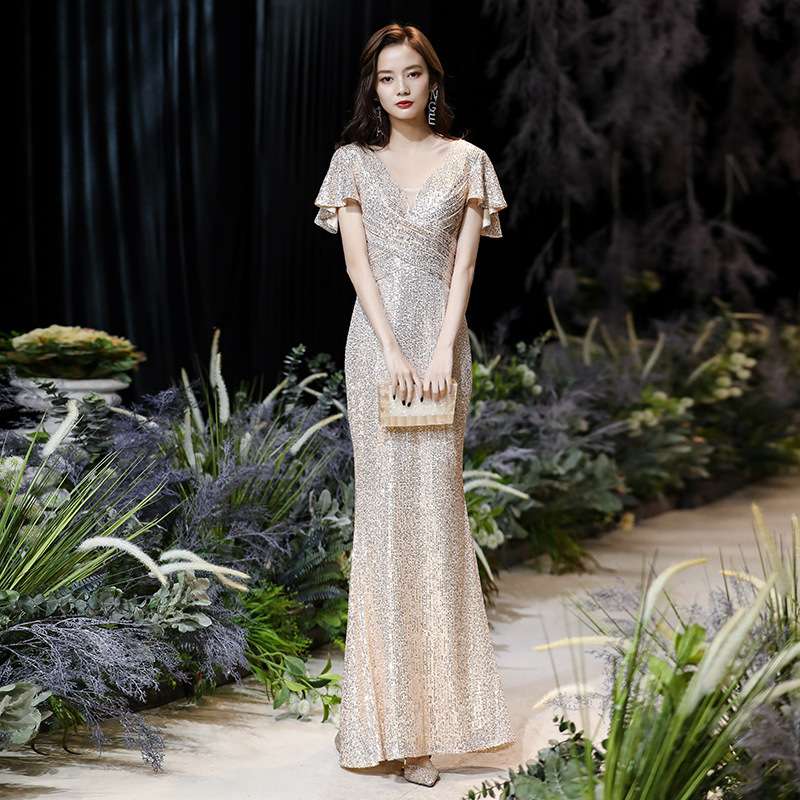 カラードレス フリル袖きらめきマーメイドドレス