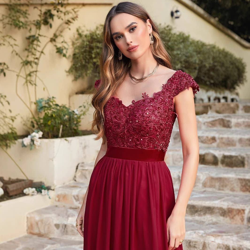 カラードレス カラードレス 花嫁の憧れ 贅沢レース長袖ドレス