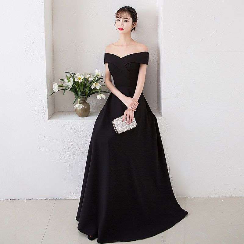 オフショルダープリンセスライン カラードレス