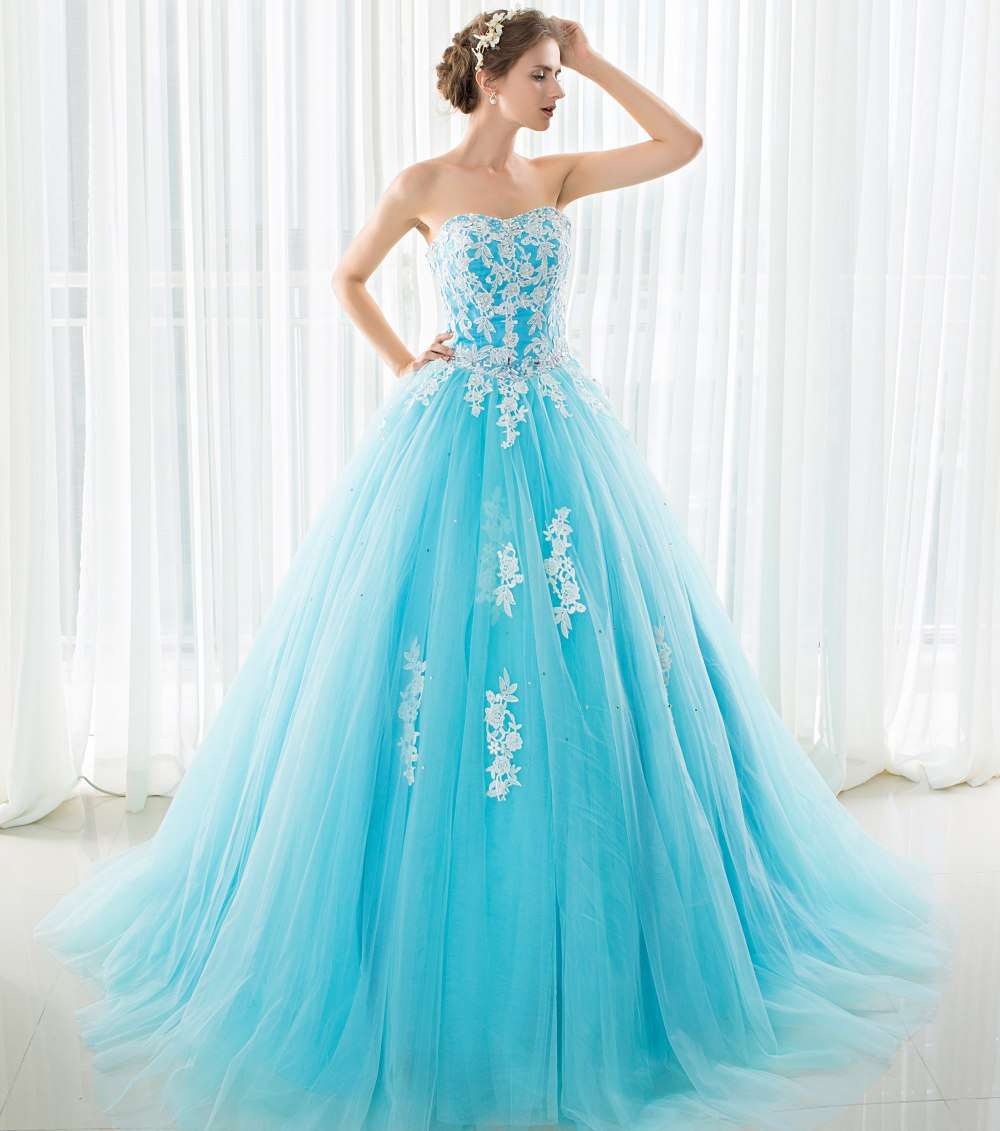 カラードレス 華やかなレース刺繍チュールドレス