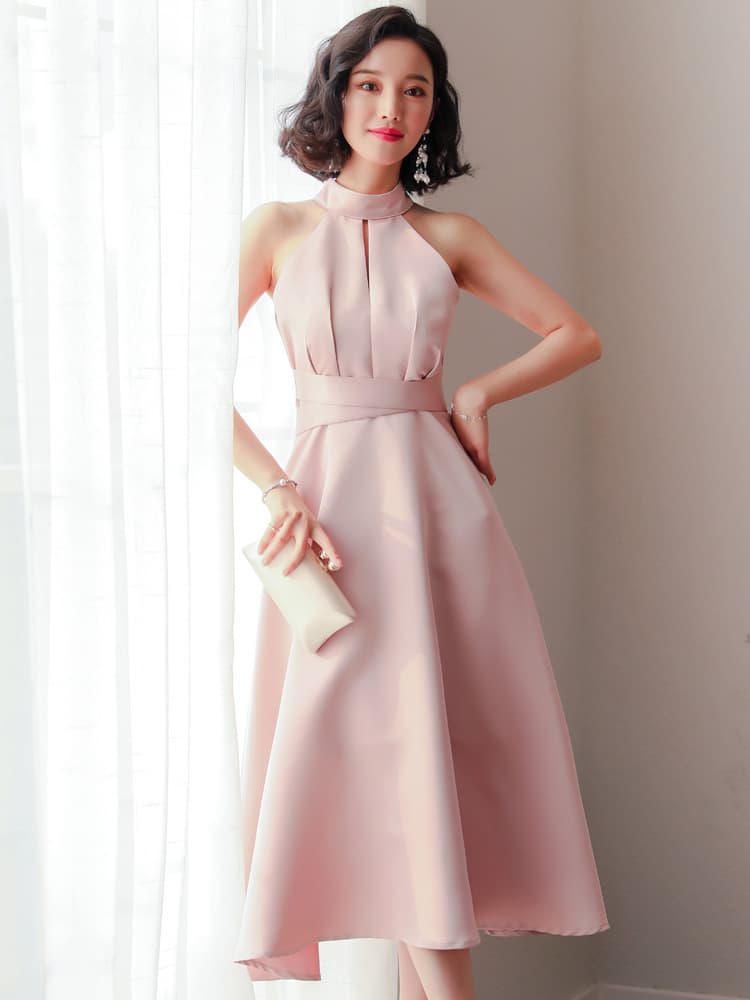 カラードレス 上品なホルターネック シンプル ミディ丈ドレス