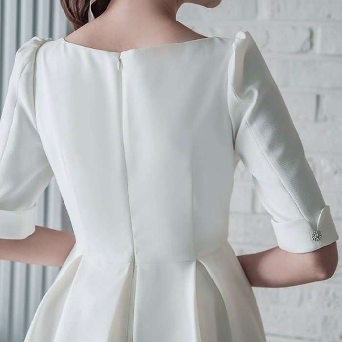 カラードレス 花嫁のためのクラシカルミモレ丈ドレス