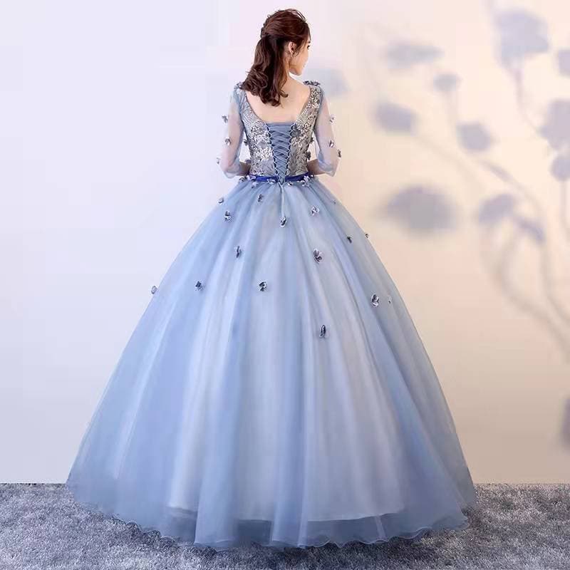 カラードレス 蝶舞う優美な姫様フリルドレス