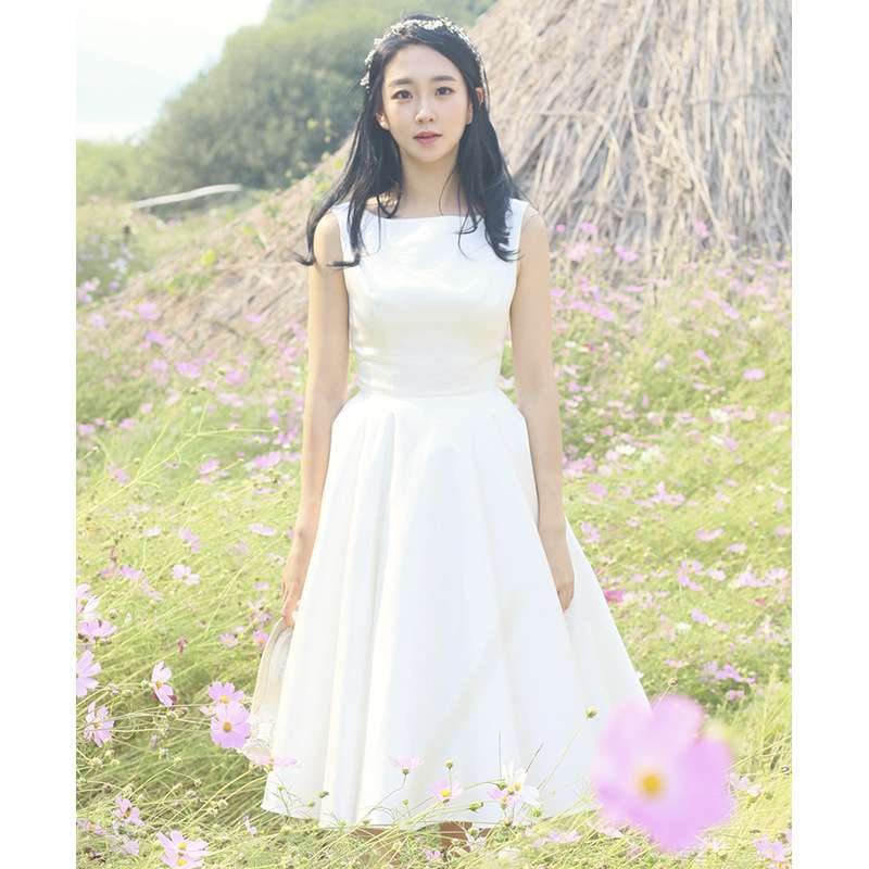 カラードレス シンプル優美な姫様ドレス